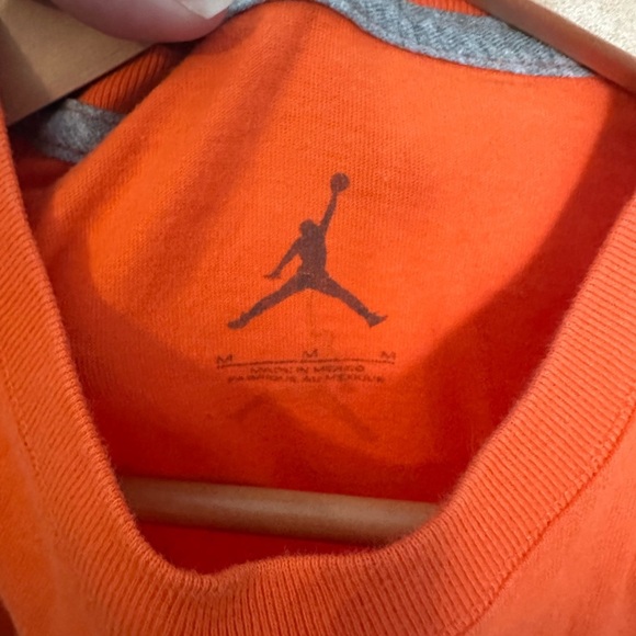 Nike Jordan Retro 8 Wheeler T-Shirt Bright Citrus Size M - Picture 2 of 4